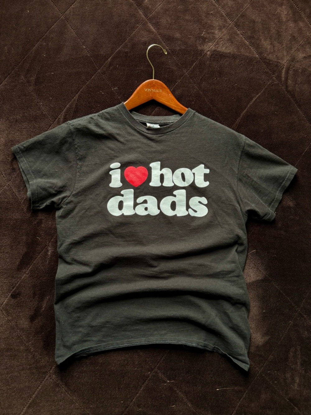 I ❤️ HOT DADS Delta Black Tee